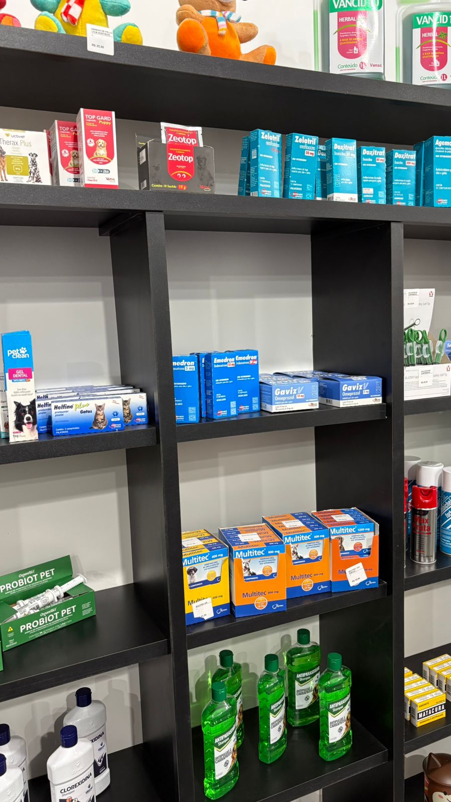 Exposição de produtos da PETSMART petshop